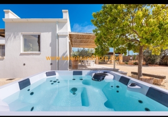 Salentoandmore - Villa con Jacuzzi 