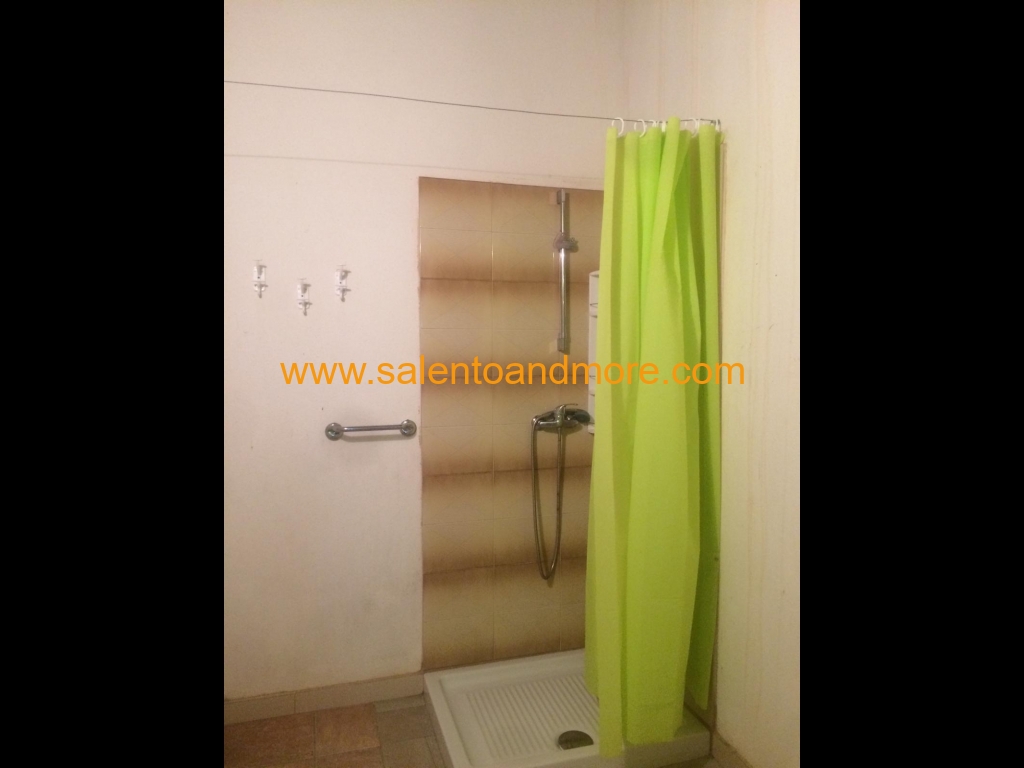 Comodissima doccia esterna.